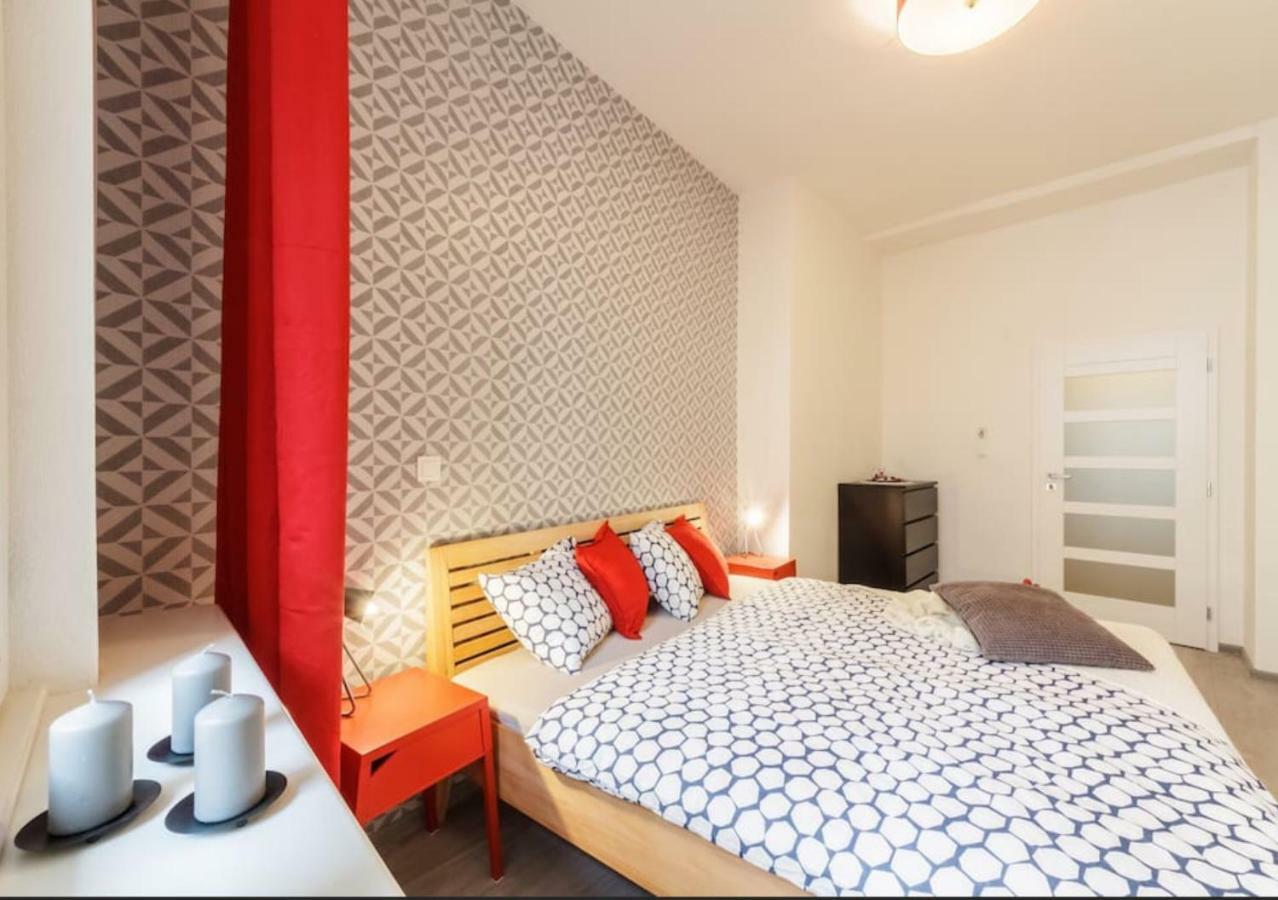 Apartament Crown Praga